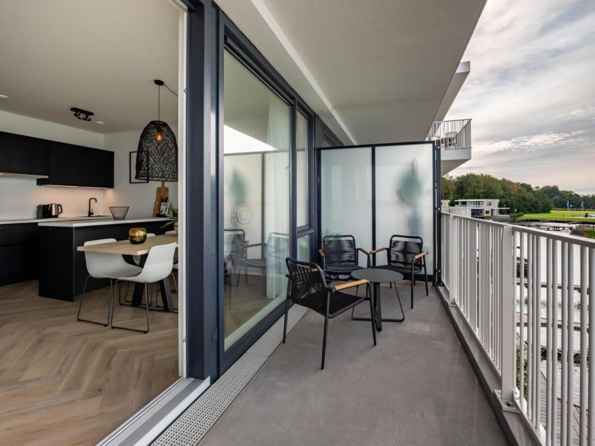 Spacious Waterfront Apartment Arnemuiden Kültér fotó