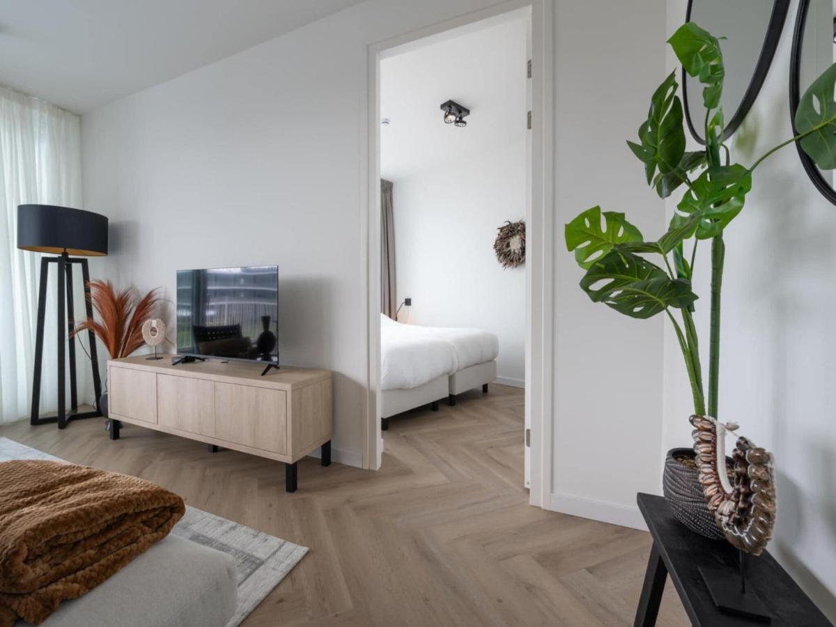 Spacious Waterfront Apartment Arnemuiden Kültér fotó