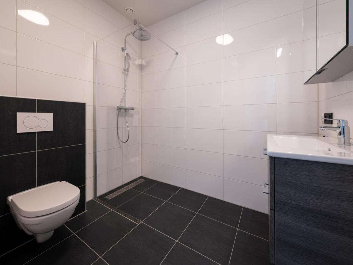 Spacious Waterfront Apartment Arnemuiden Kültér fotó